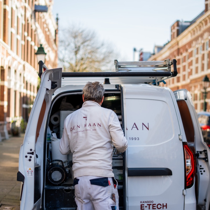 Den Haan renovators electrical car