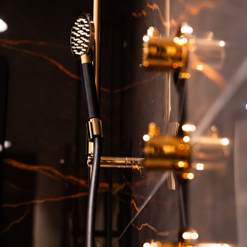 Showerknobs, gold